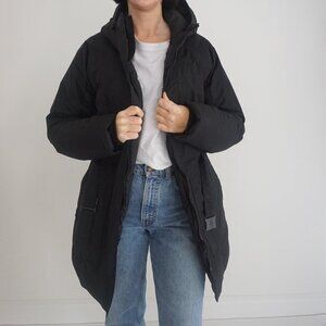 The North Face Black Puffer Belted Zip Up Winter Coat Large